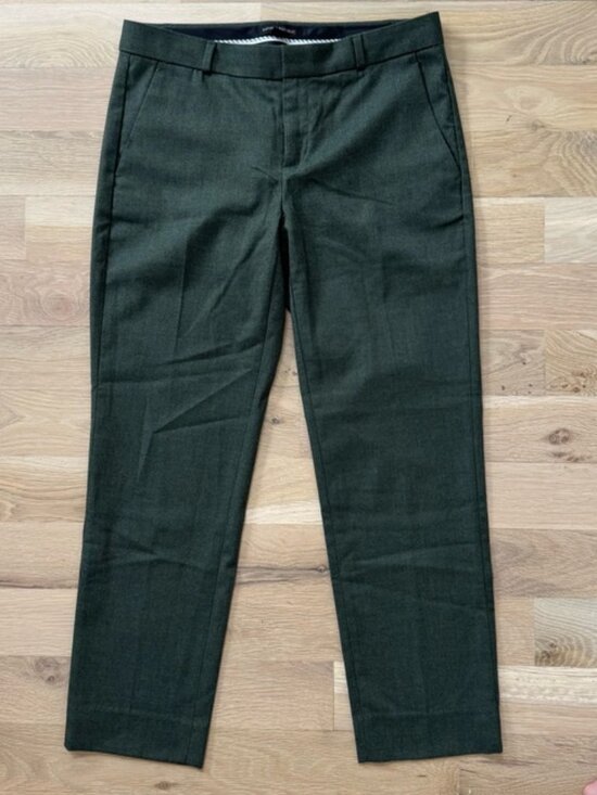 Banana Republic Pants - Banana Republic - Avery Slim Ankle Pant - Green - Size 4